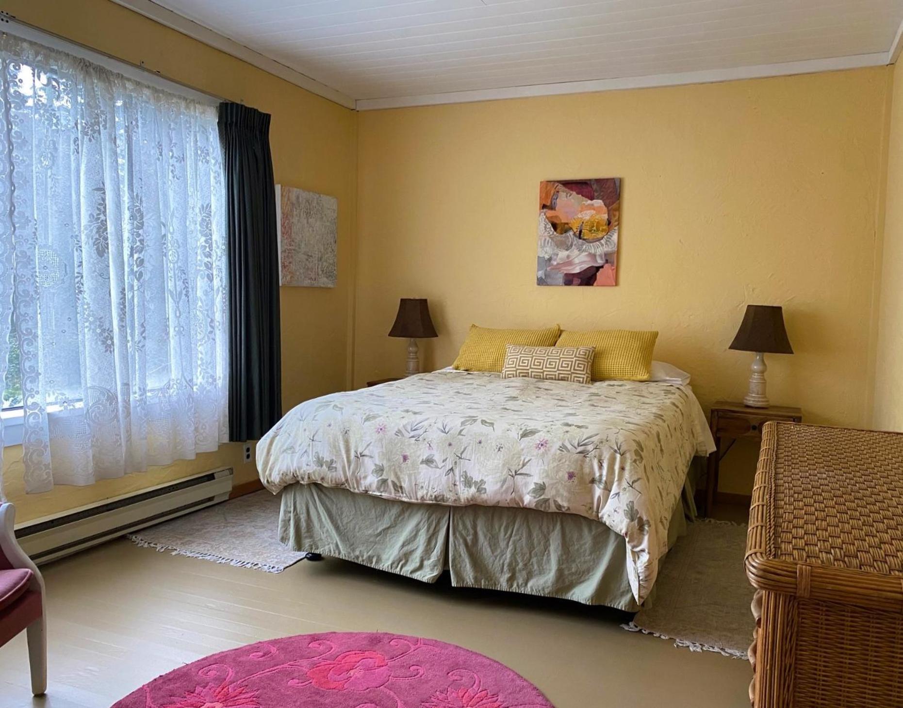 Driftwood Village Resort Sturdies Bay Exterior foto